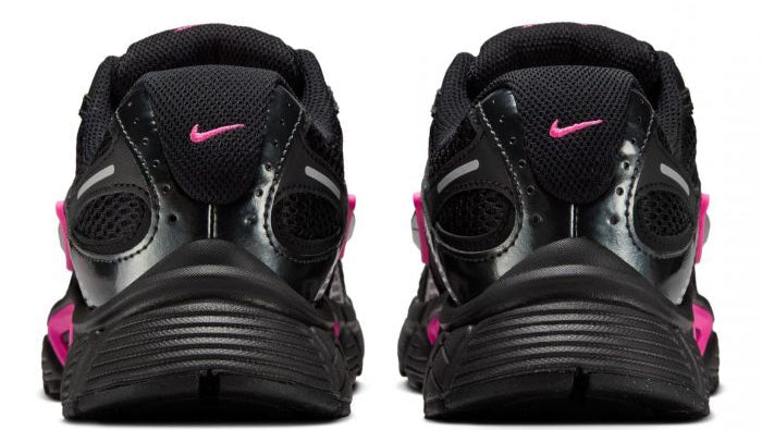 Nike V5 RNR Black Dark Smoke Grey Pink Blast (Women's)