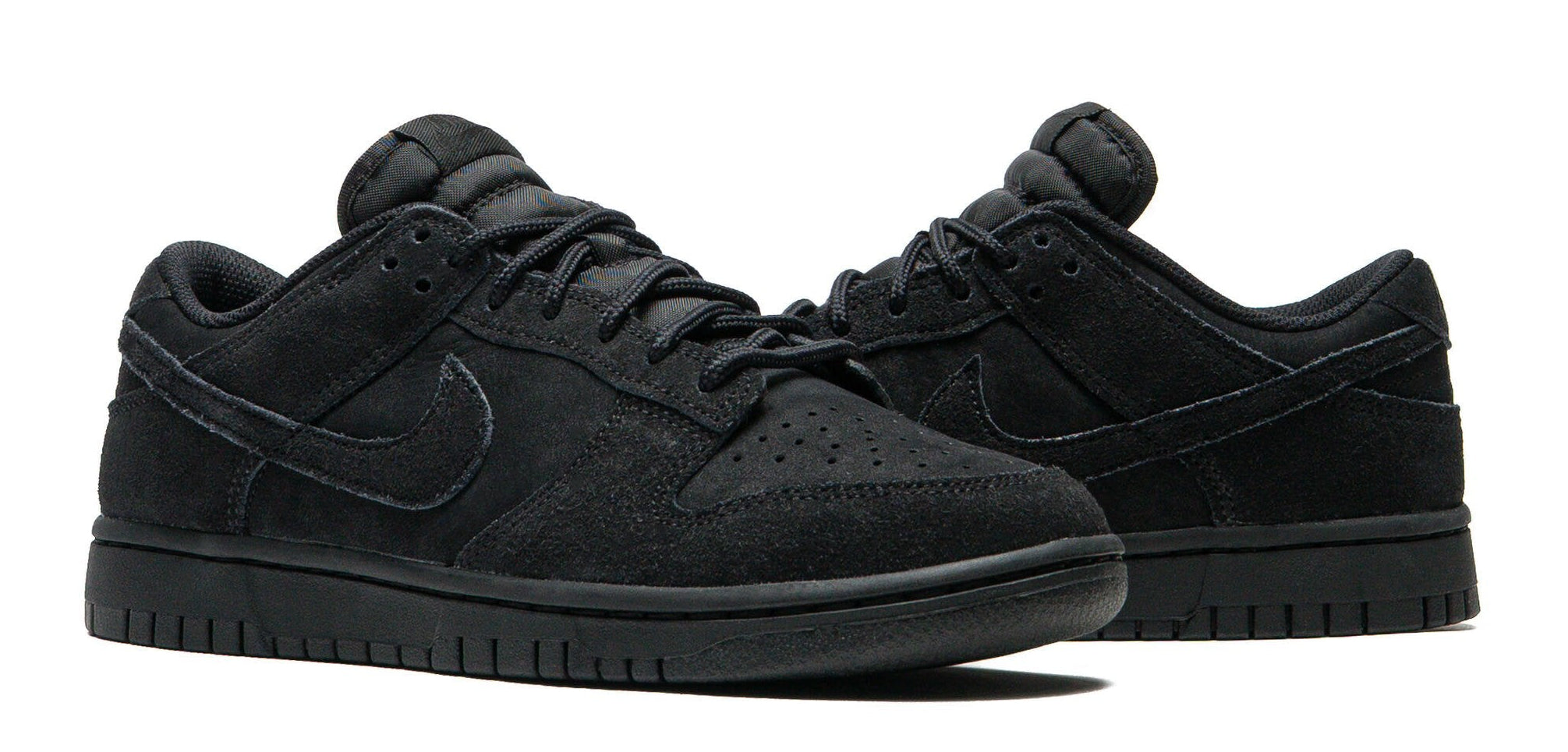 Nike Dunk Low SE Triple Black