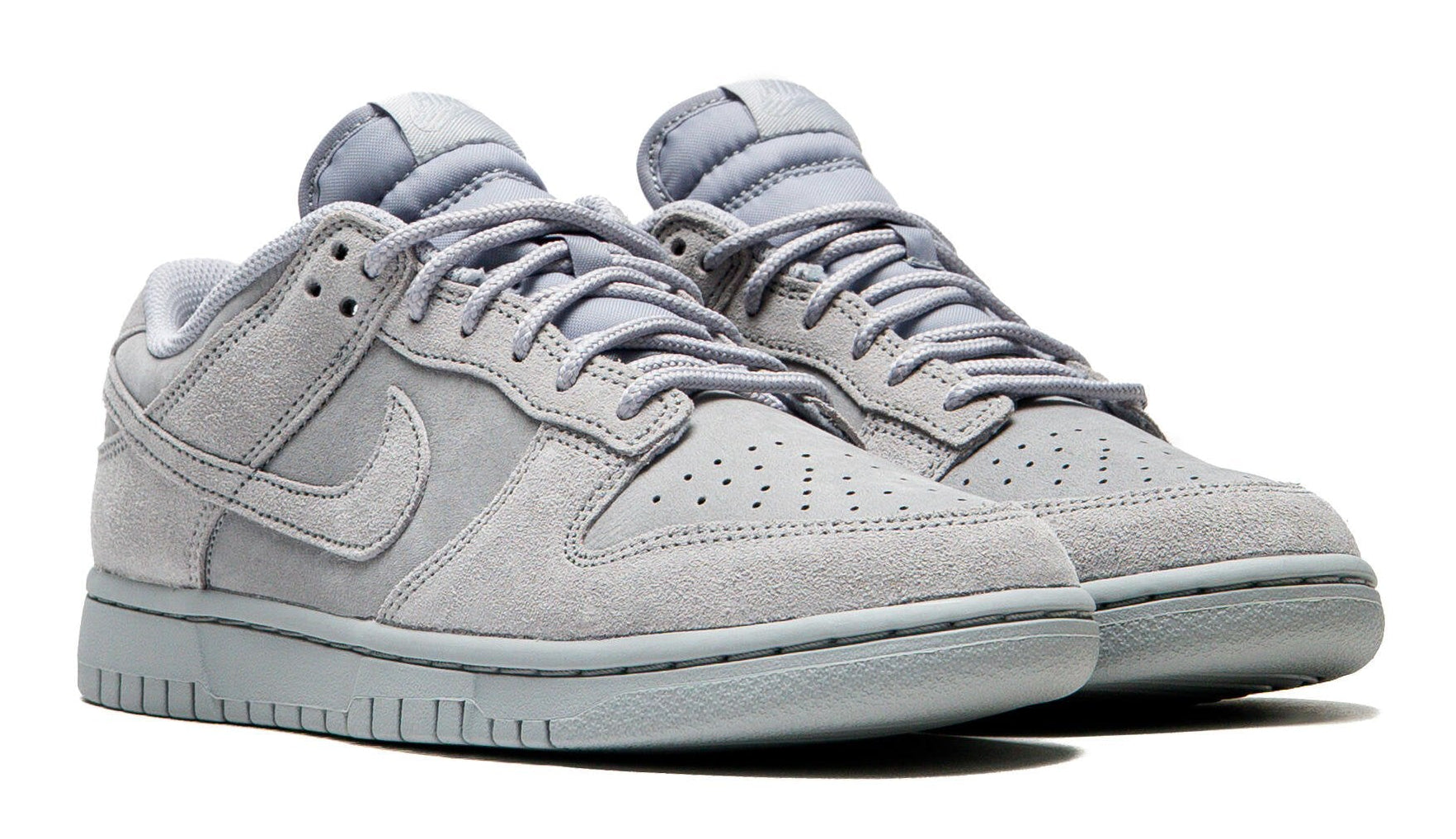 Nike Dunk Low SE Wolf Grey