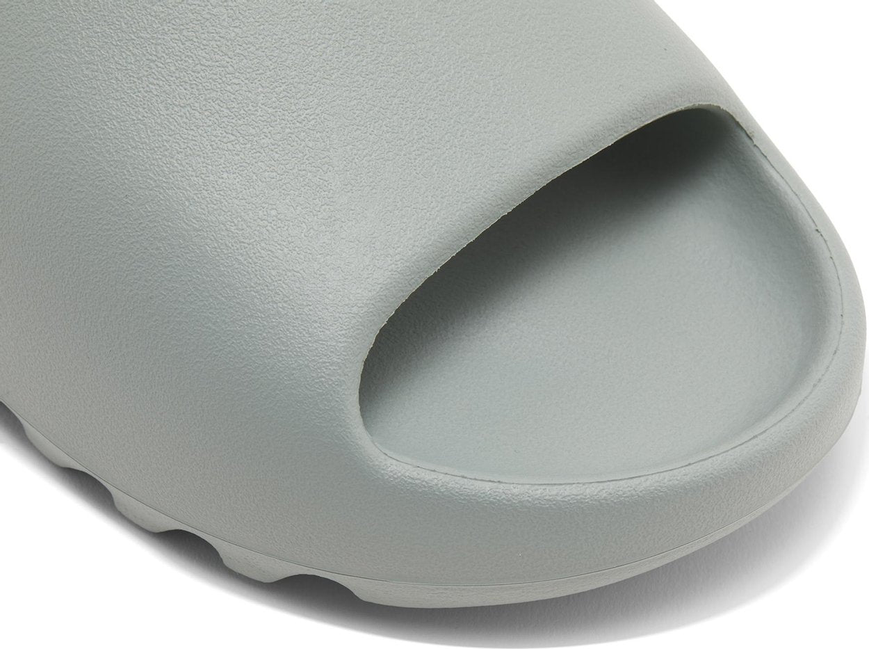 Adidas Yeezy Slide Salt