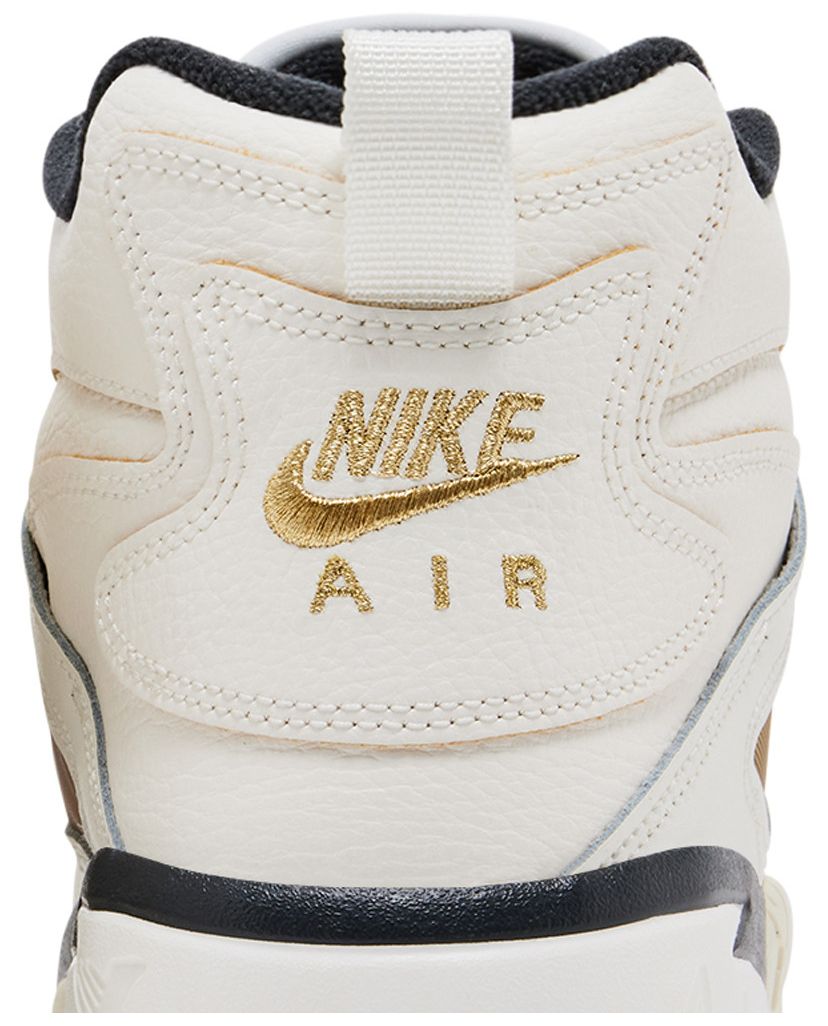 Nike Air Diamond Turf Must Be the Money