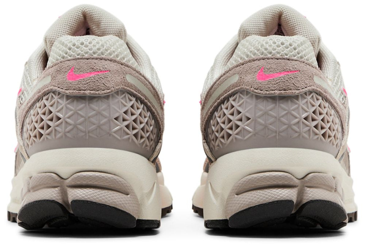 Nike Zoom Vomero 5 College Grey Light Bone Medium Ash Sail (Women's)