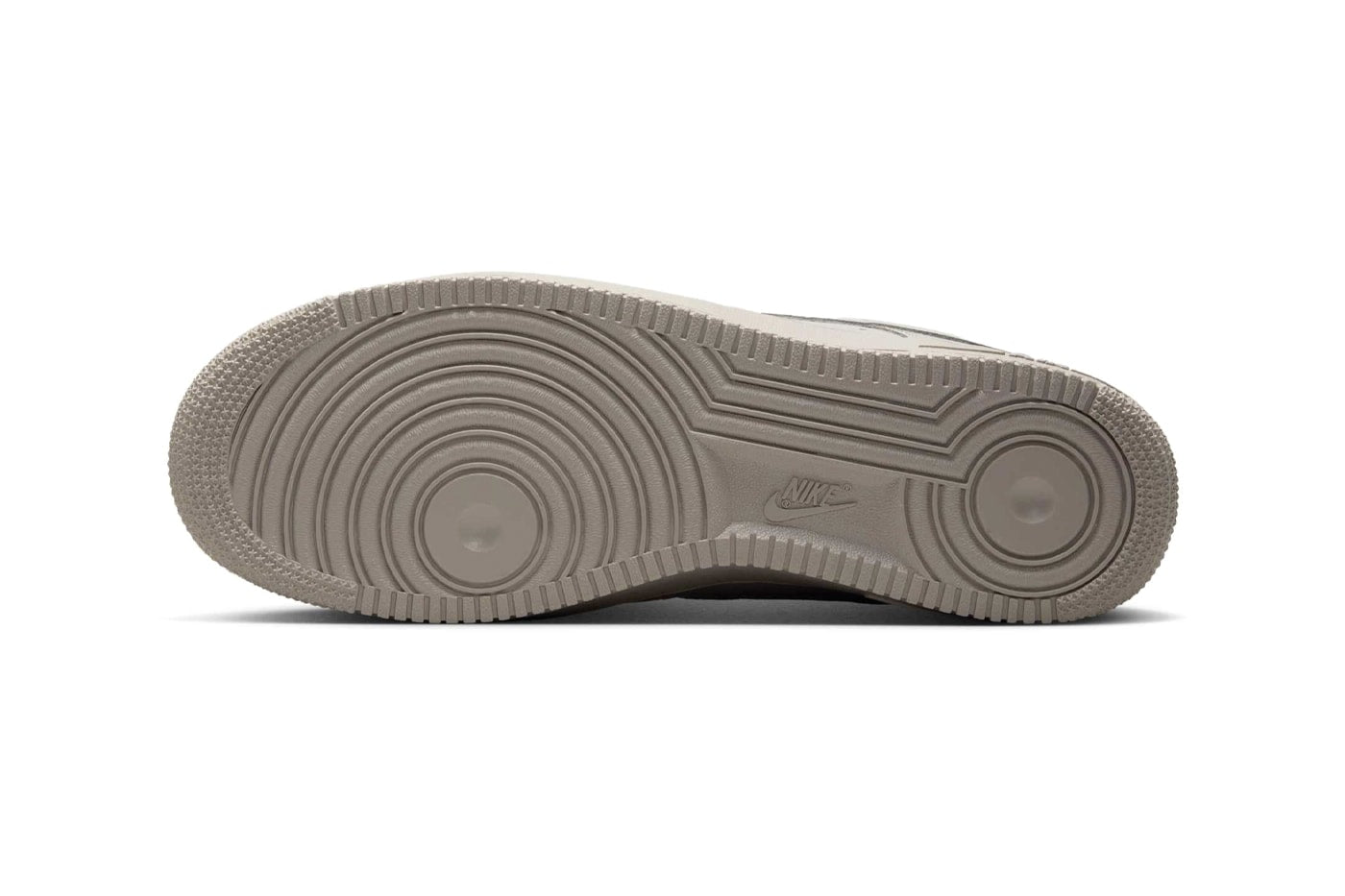 Nike Air Force 1 Low '07 College Grey