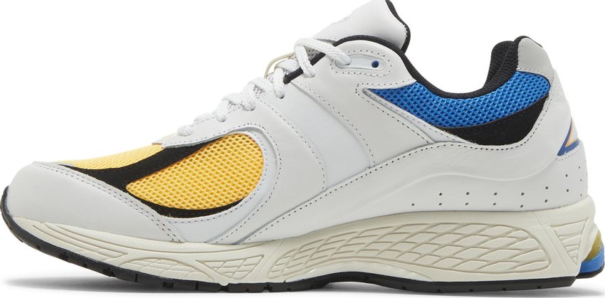 New Balance 2002R Vibrant Apricot