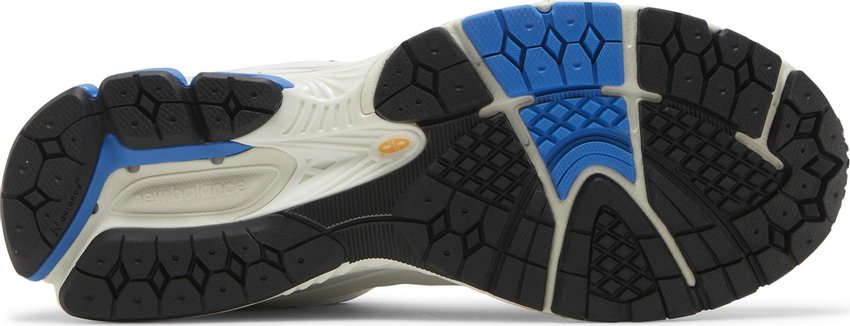 New Balance 2002R Vibrant Apricot