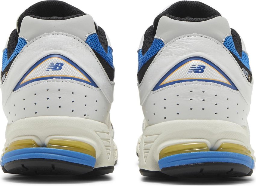 New Balance 2002R Vibrant Apricot