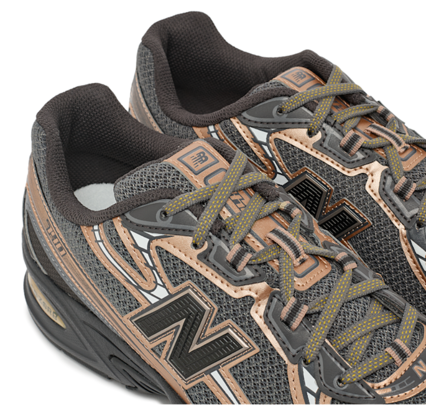 New Balance 740v2 Black Castlerock Gold Metallic