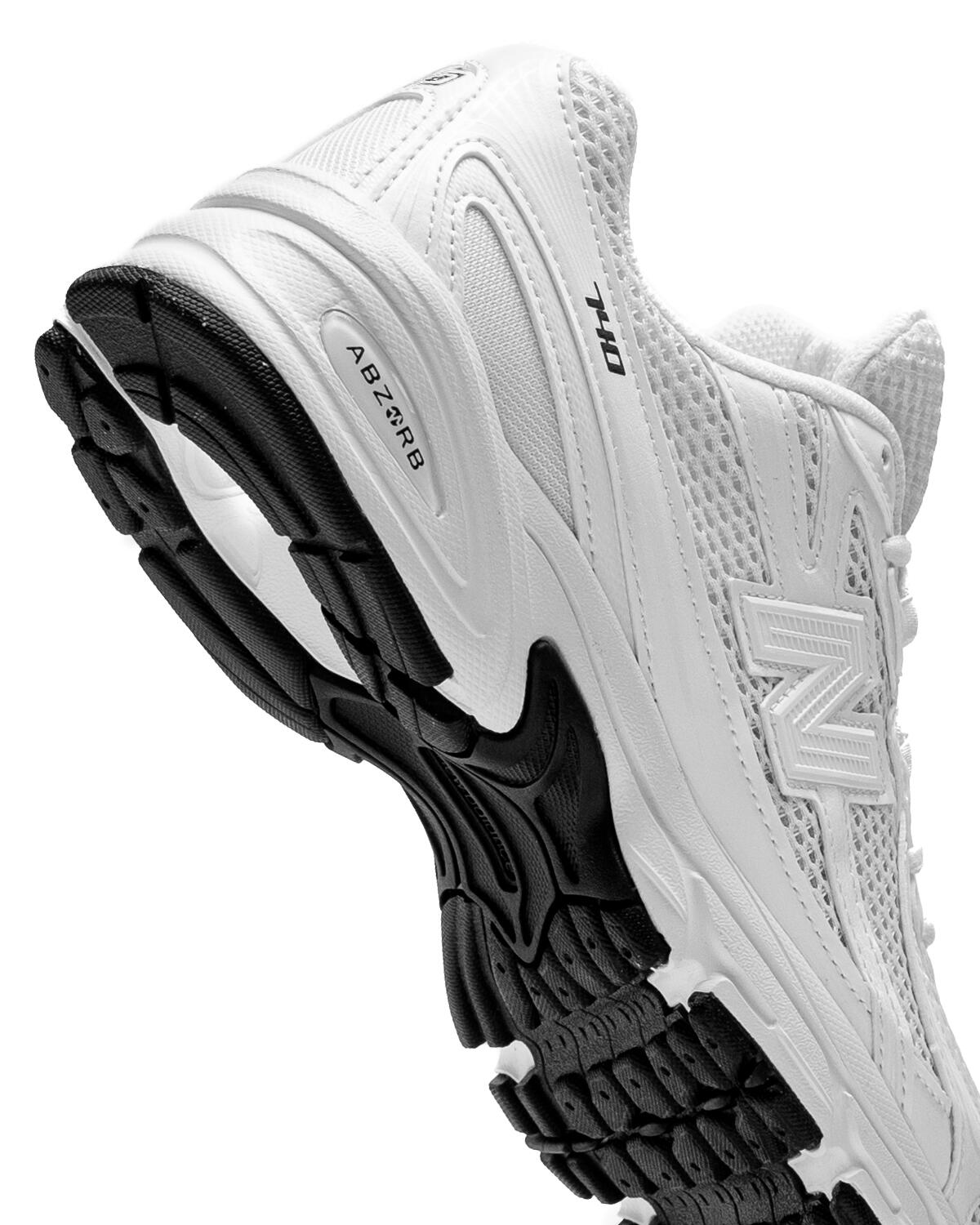 New Balance 740 Triple White