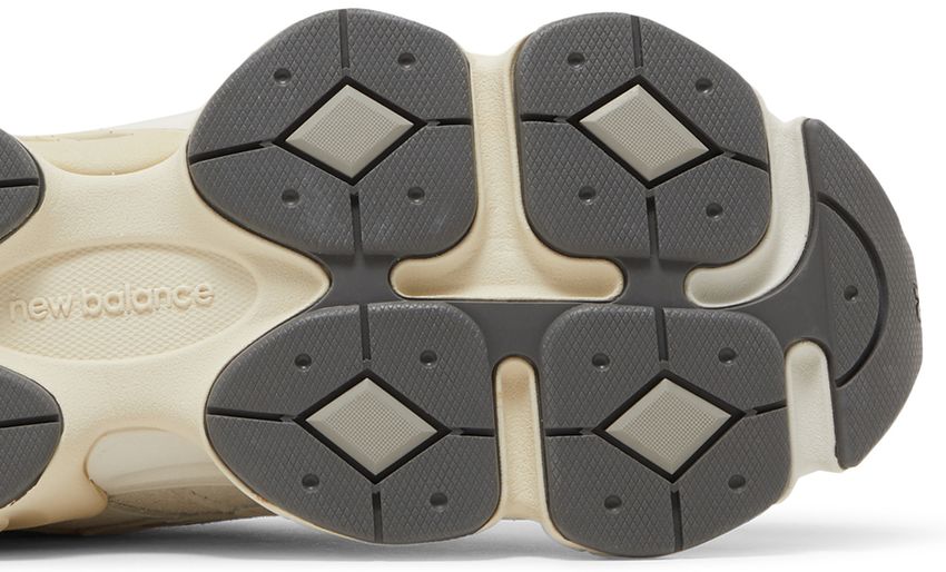 New Balance 9060 Sea Salt White