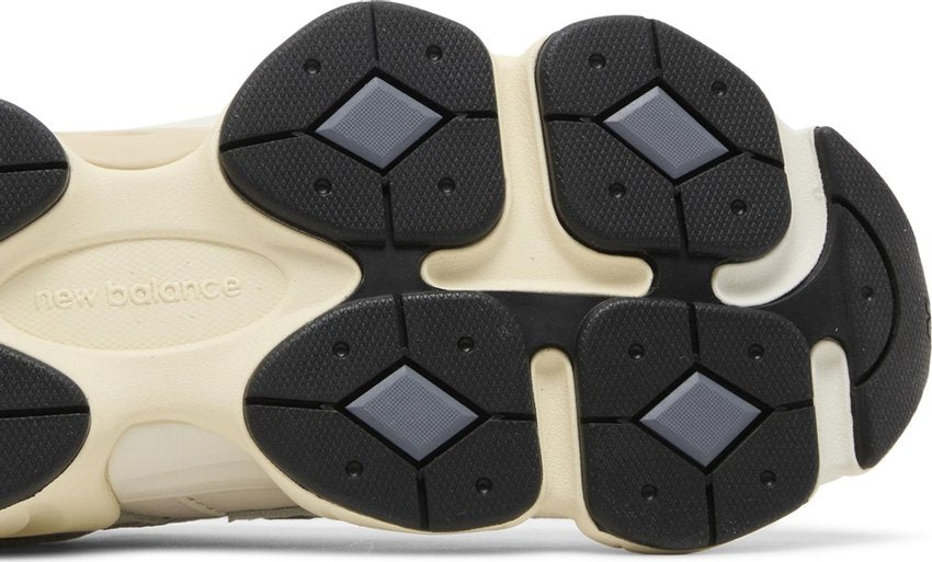 New Balance 9060 New Spruce