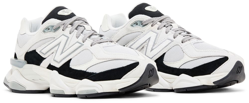 New Balance 9060 Grey Jet Black