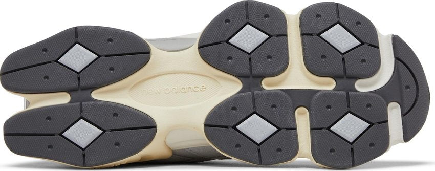 New Balance 9060 Granite Pink