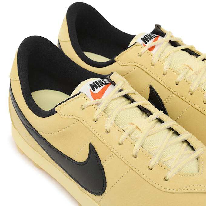 Nike Astro Grabber QS Soft Yellow Black