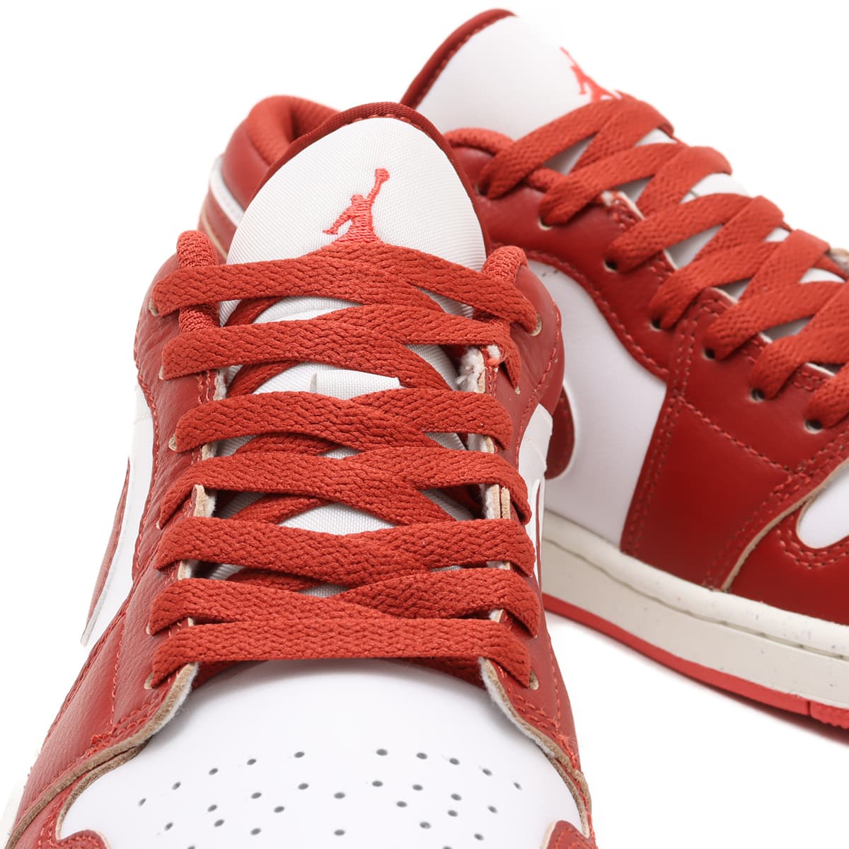 Jordan 1 Low Dune Red