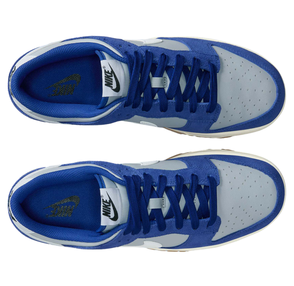 Nike Dunk Low Retro SE Deep Royal Blue Gum