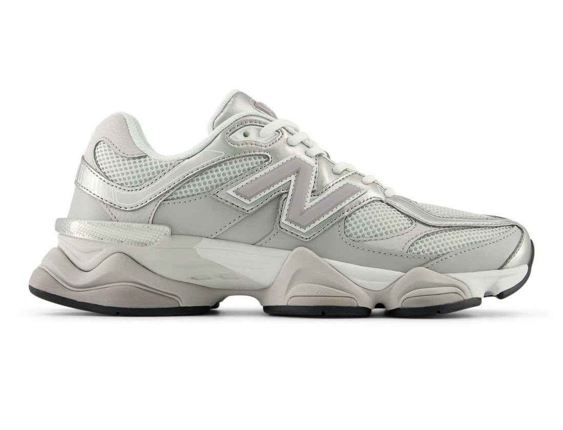 New Balance 9060 Raincloud Truffle Salt
