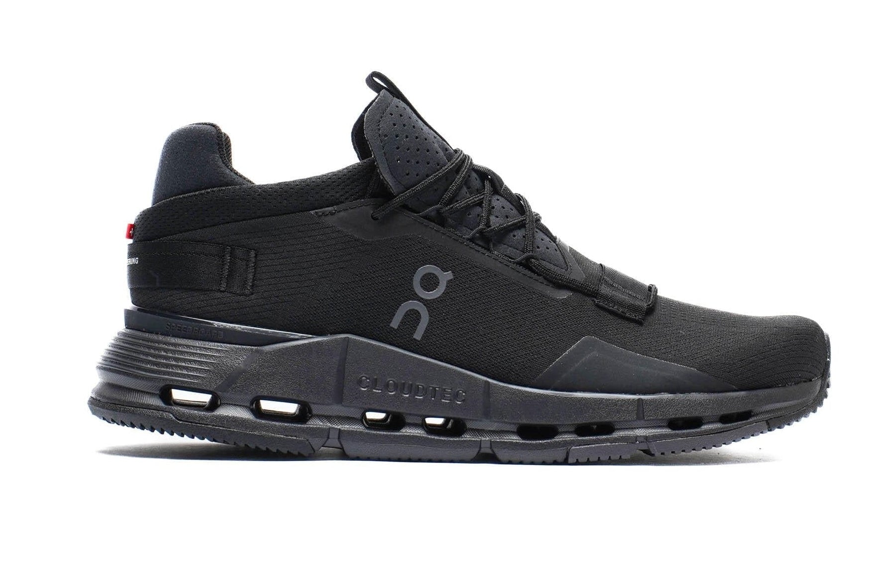 On Running Cloudnova 2 All Black