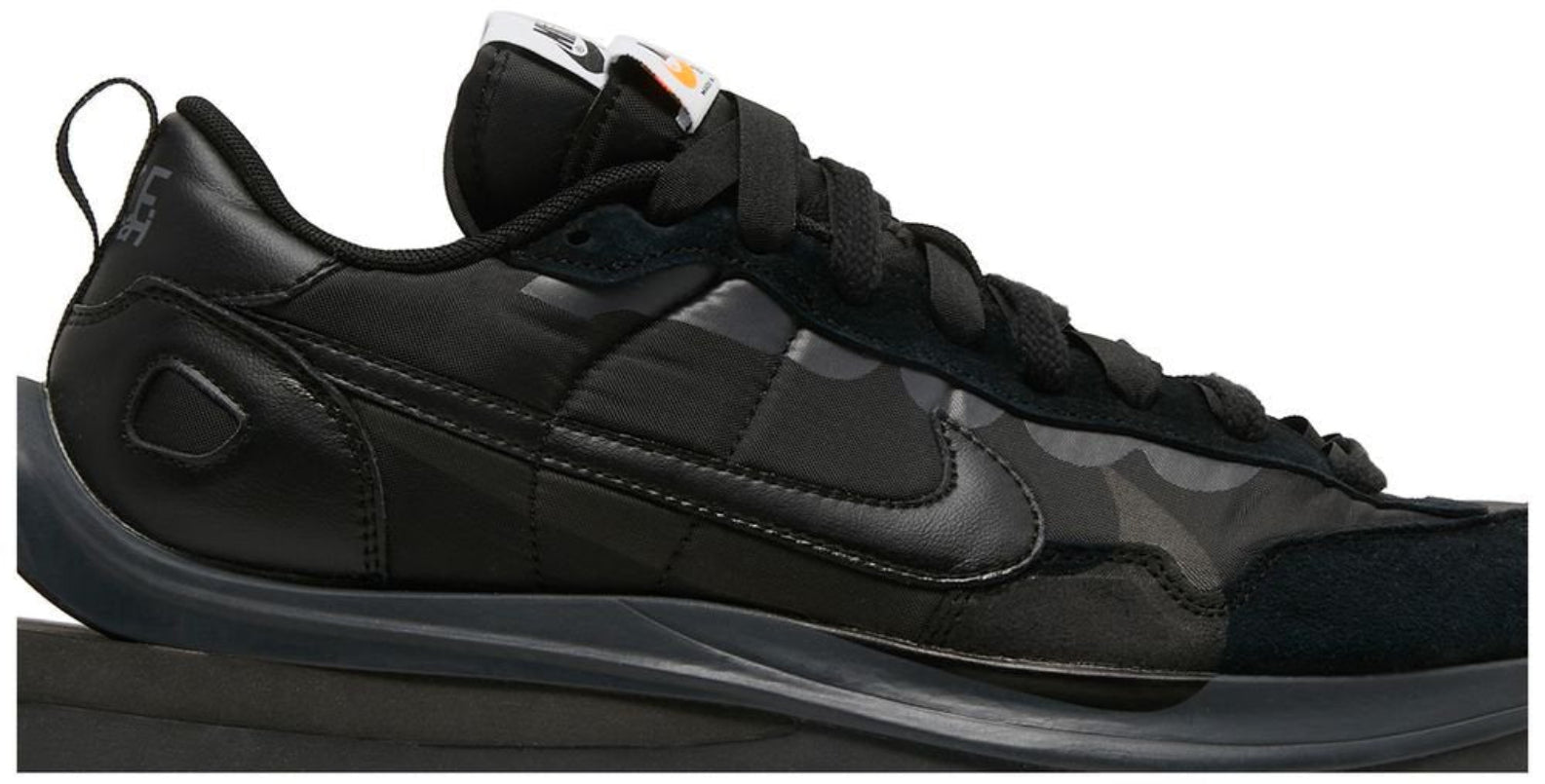 Nike Vaporwaffle sacai Black Gum