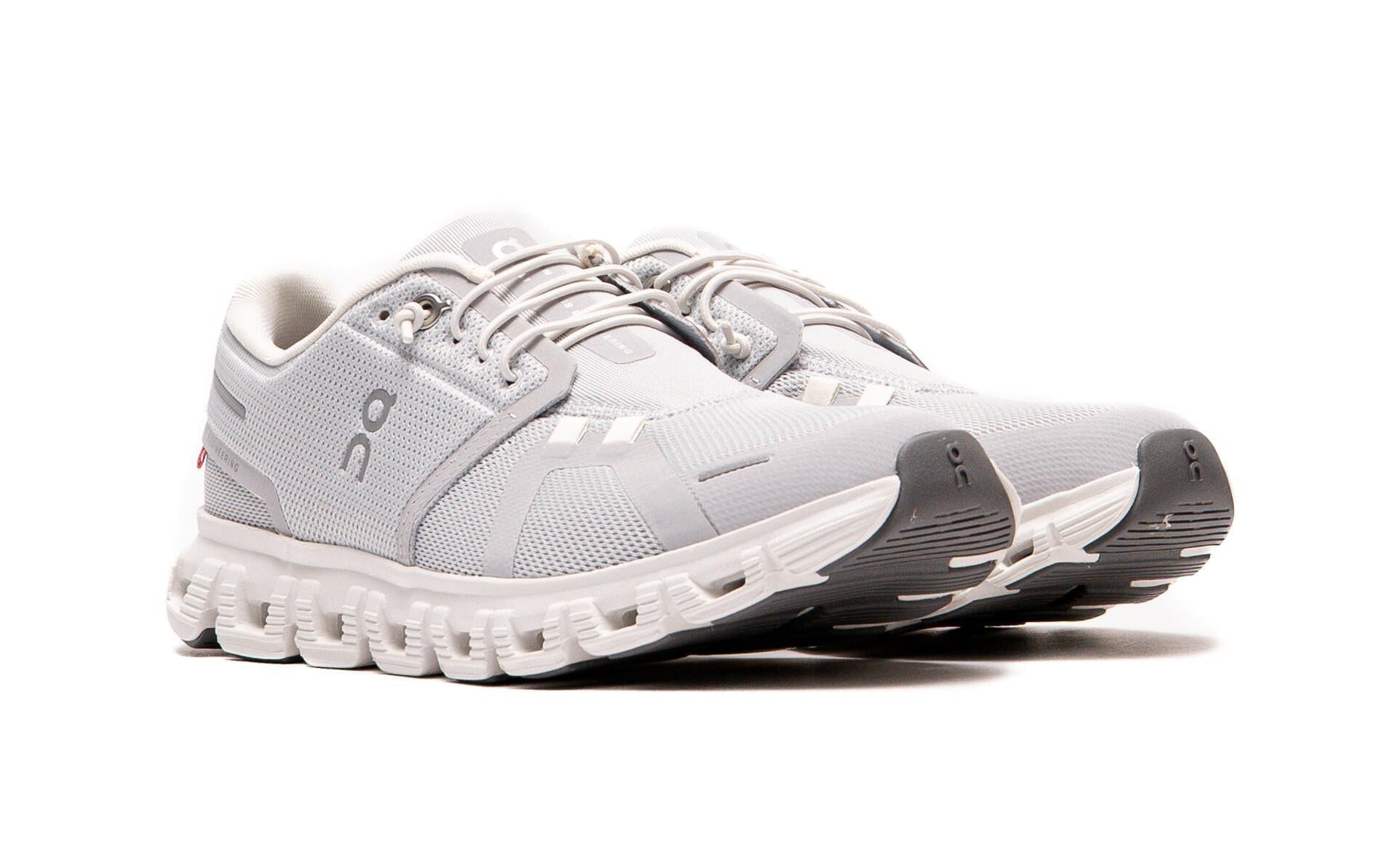 On Running Cloud 6 Glacier White (Women's)
