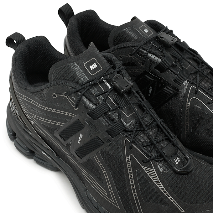 New Balance 1906R Triple Black