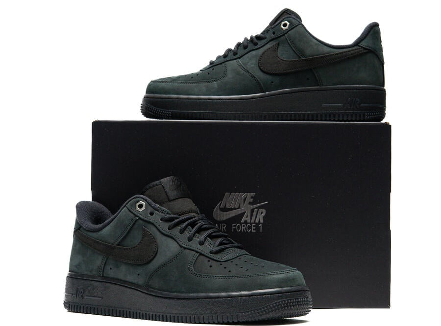 Nike Air Force 1 Low '07 WB Triple Black Nubuck