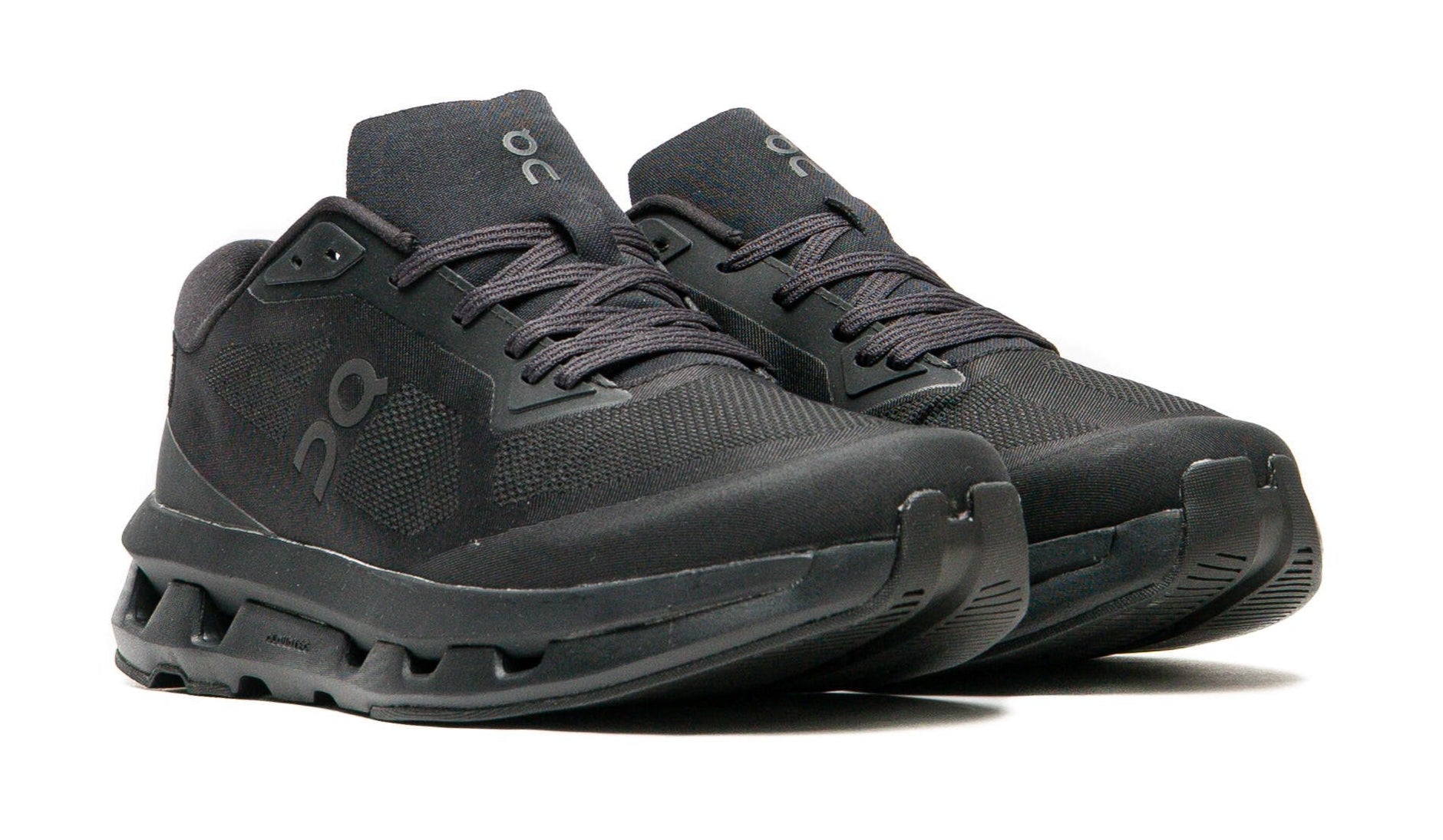 On Running Cloudzone Black Eclipse