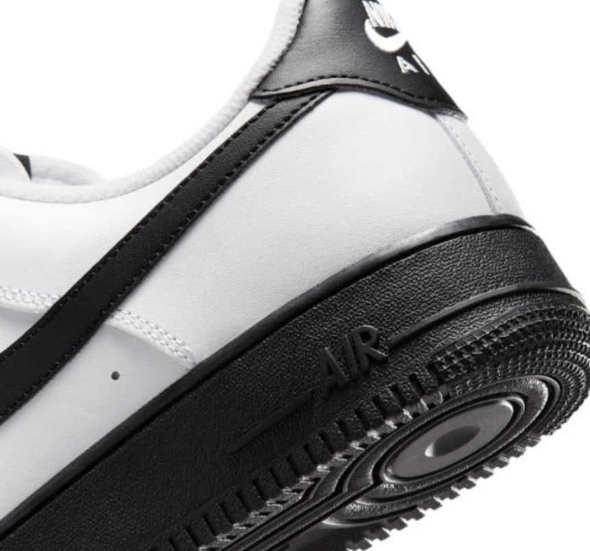 Nike Air Force 1 Low '07 White Black (2026)