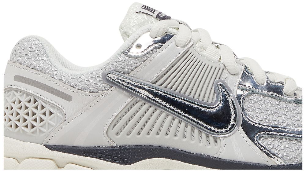 Nike Zoom Vomero 5 Photon Dust Metallic Silver (Women's)