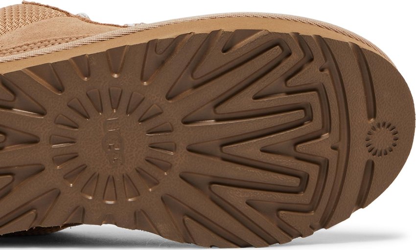 UGG Lowmel Sand (Women's)
