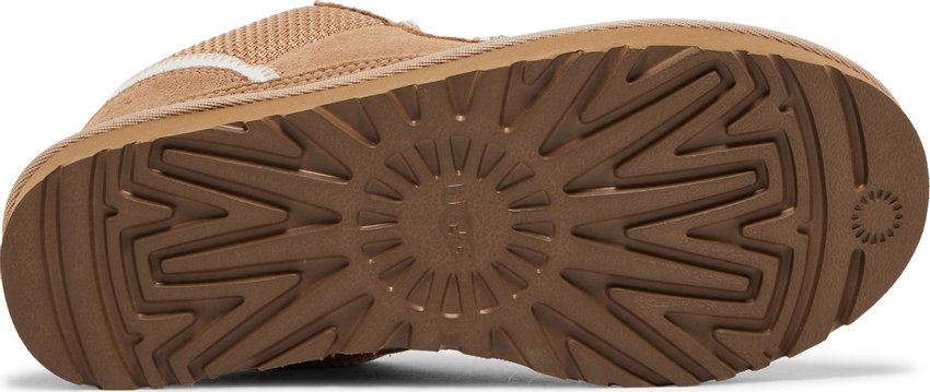 UGG Lowmel Sand (Women's)