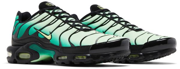 Nike Air Max Plus Vapor Green Malachite Black Light Lemon Twist