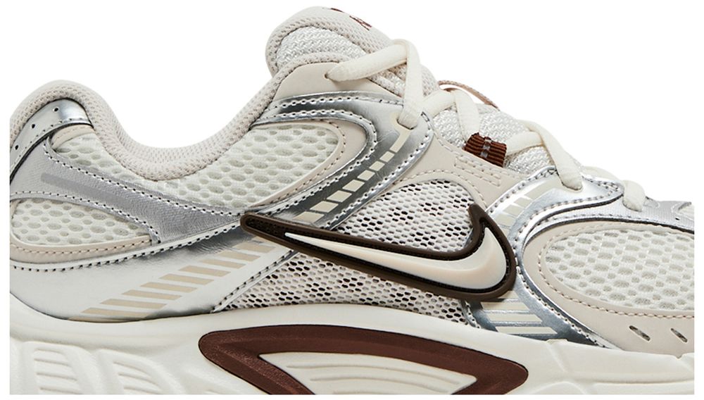 Nike V5 RNR Sail Fauna Brown Phantom Light Orewood Brown (Women's)