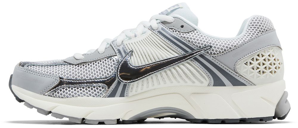 Nike Zoom Vomero 5 Metallic Silver