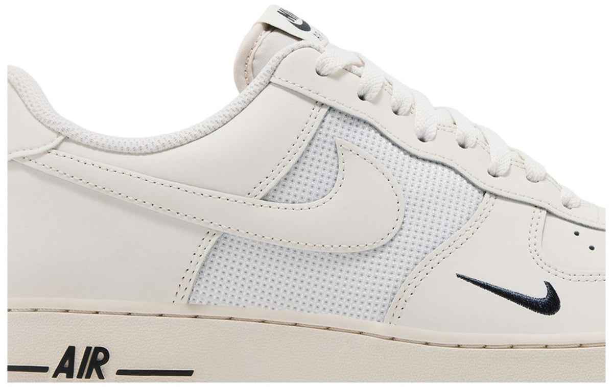 Nike Air Force 1 Low '07 LV8 Phantom Light Orewood Brown