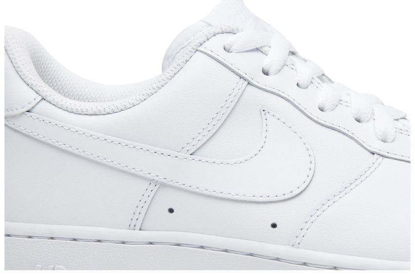 Nike Air Force 1 '07 White