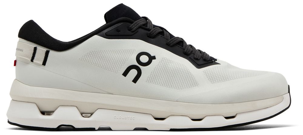 On Running Cloudzone Ice Black