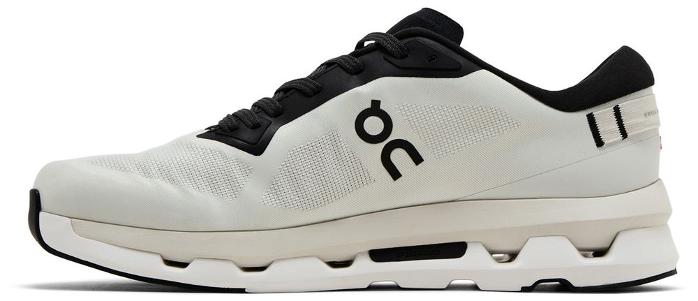 On Running Cloudzone Ice Black