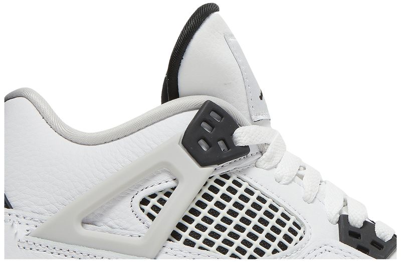 Jordan 4 Retro Military Black (GS)