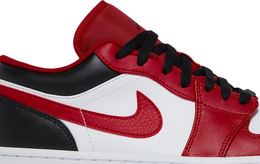 Jordan 1 Low Bulls