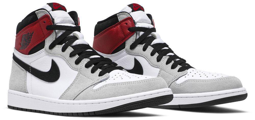 Jordan 1 Retro High Light Smoke Grey