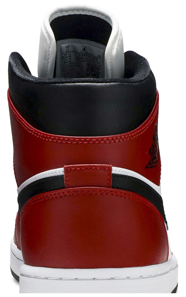 Jordan 1 Mid Chicago Toe