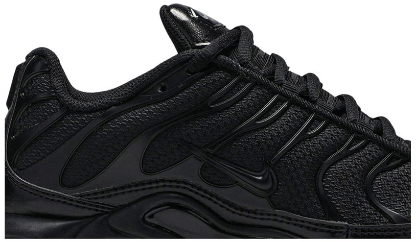 Nike Air Max Plus Triple Black