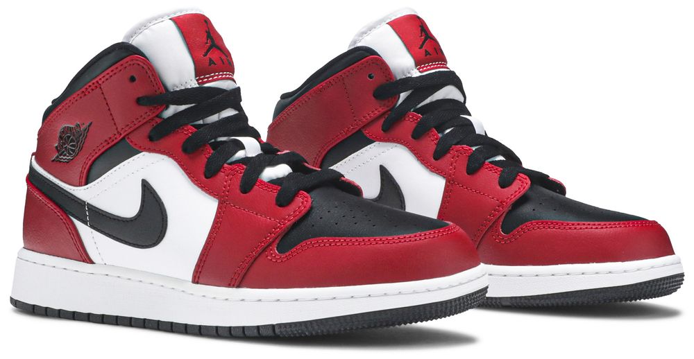 Jordan 1 Mid Chicago Black Toe (GS)