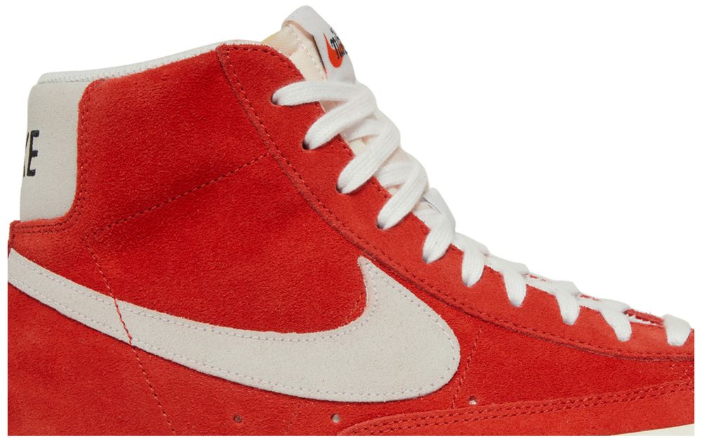 Nike Blazer Mid '77 Suede Habanero Red