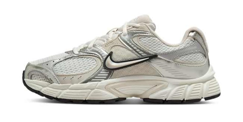 Nike V5 RNR Sail Light Orewood Brown