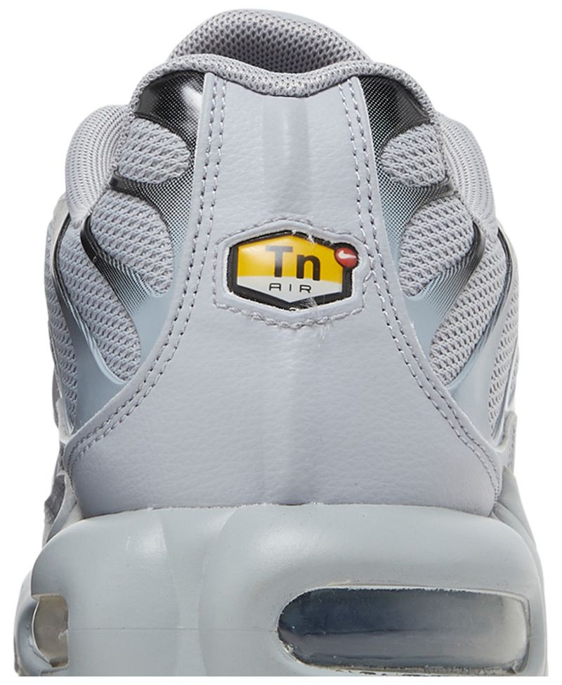 Nike Air Max Plus Wolf Grey