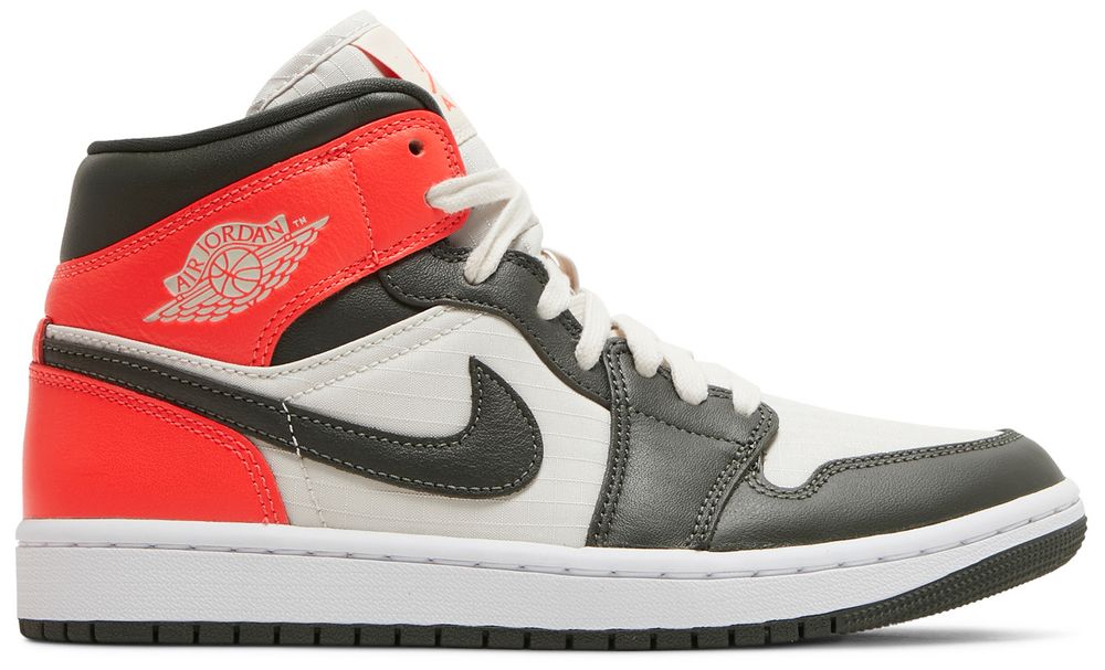 Jordan 1 Mid Light Orewood Brown (Women's)