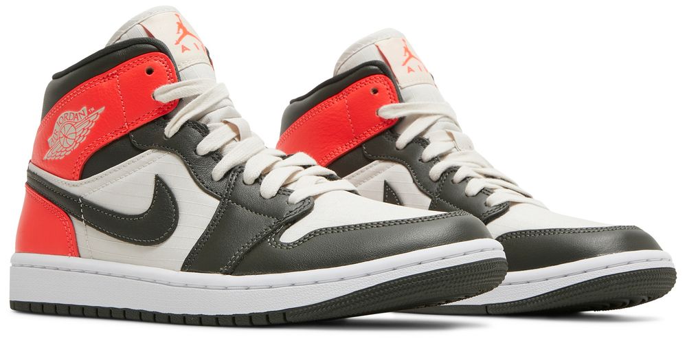Jordan 1 Mid Light Orewood Brown (Women's)