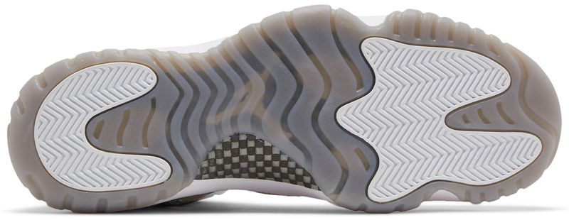 Jordan 11 Retro Low IE Light Orewood Brown