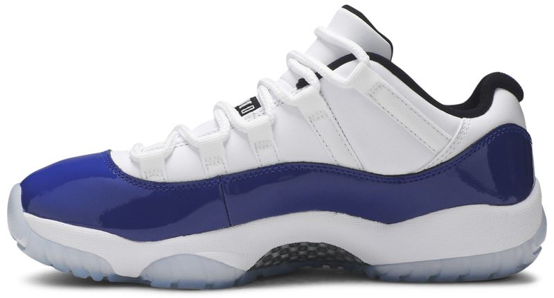 Jordan 11 Retro Low White Concord (Women's)